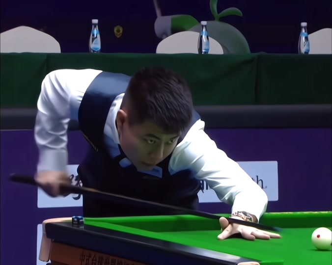 足球比赛 足球比赛