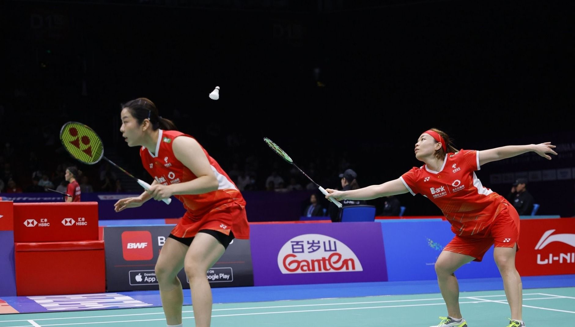 机架采用高 机架采用高