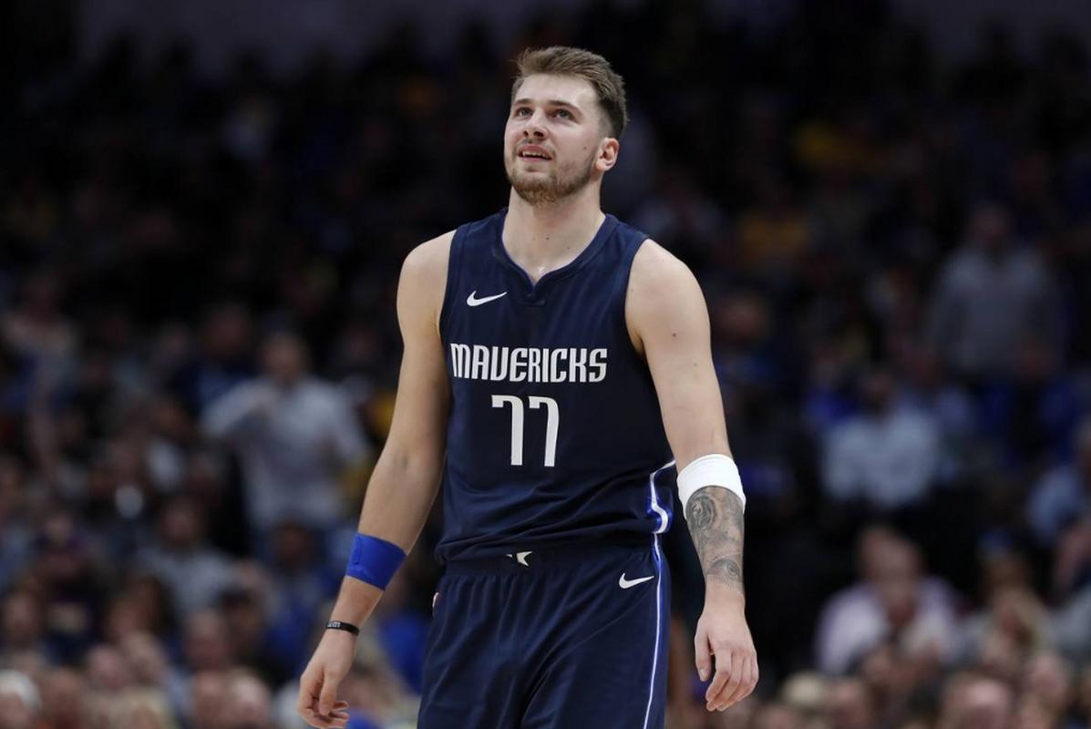 这两名选手 这两名选手